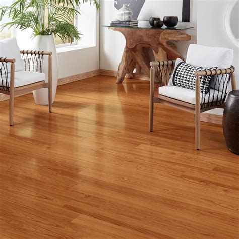 Is laminate real wood?