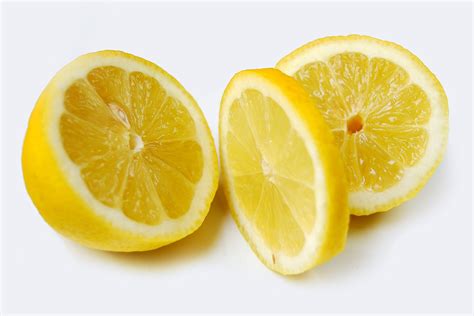 Is lemon acid corrosive?