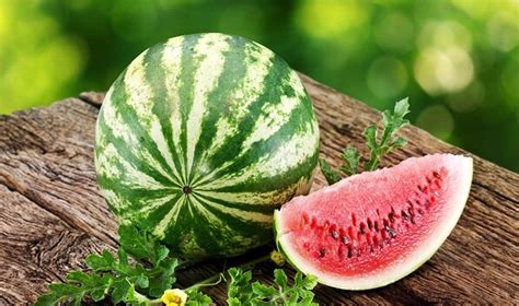 Is melon good for blood flow?