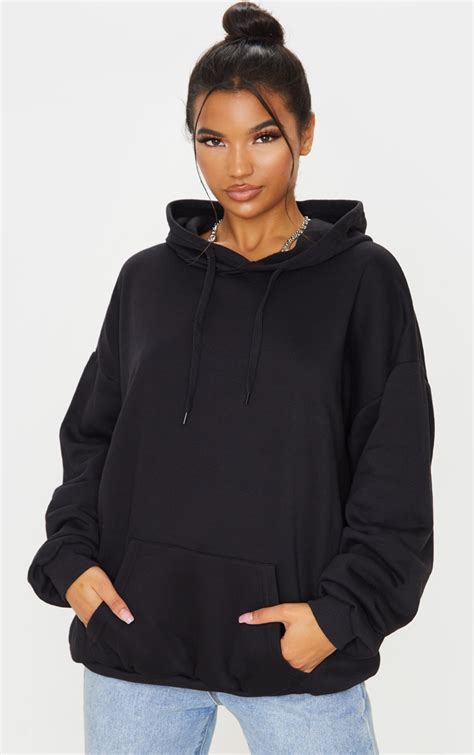 Is oversized hoodie a trend?