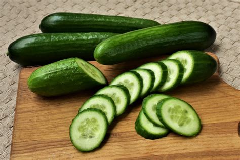 Is pepino a fruit or vegetable?