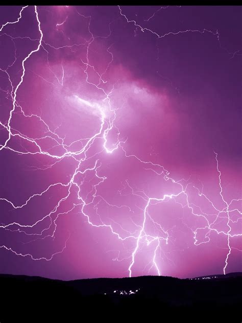 Is pink lightning real?