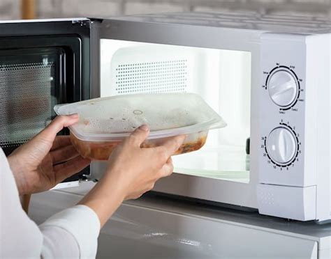 Is plastic 5 microwave safe?