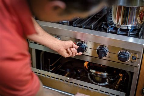 Is propane stove cheaper than electric?
