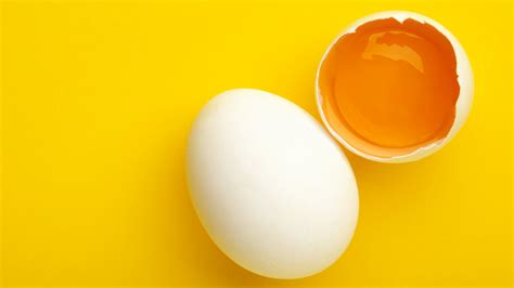 Is raw yolk tasty?