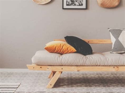 Is sleeping on futon bad for your back?