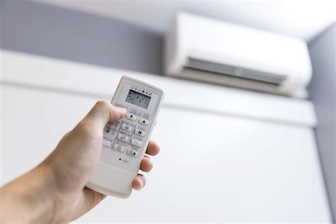 Is sleeping with AC bad for health?