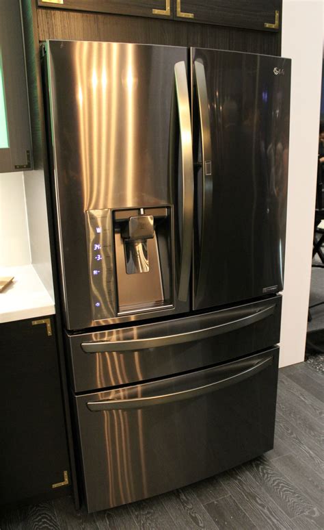 Is stainless steel better for fridge?