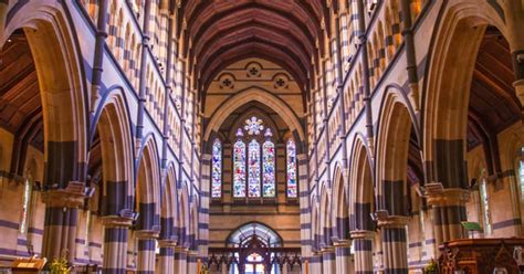 Is the Anglican Church like the Catholic Church?