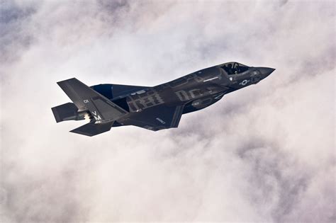 Is the F-35 louder than the F 18?