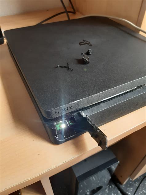 Is the PS4 easily damaged?