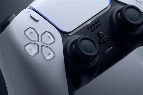 Is the PS5 remote a microphone?