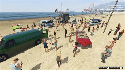 Is there a beach in GTA?
