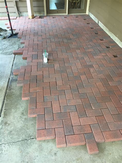 Is there a pattern for pavers?