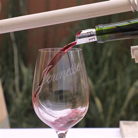 Is there a wrong way to pour wine?