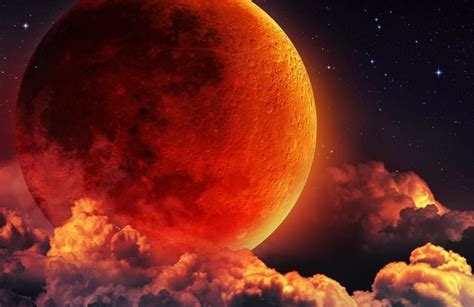 Is tonight a blood moon 2023?