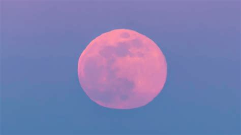 Is tonight a supermoon?