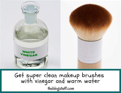 Is vinegar good to clean makeup brushes?
