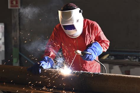 Is welding a sweaty job?
