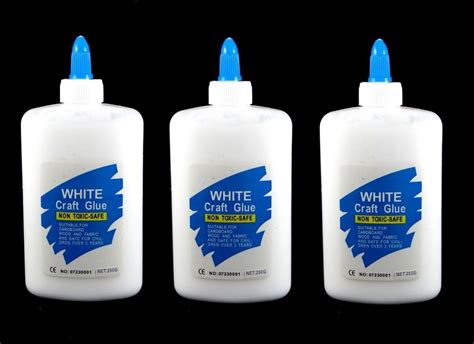 Is white PVA glue toxic?