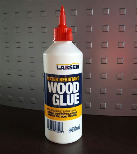 Is wood glue vegan?