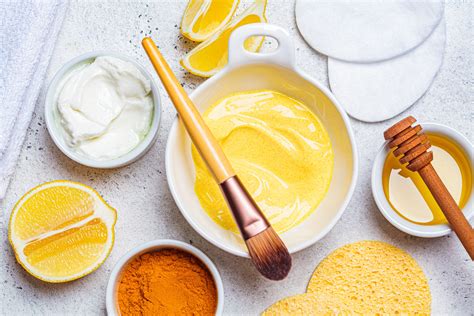 Is yogurt and turmeric good for oily face?