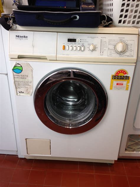Should I fix a 20 year old washing machine?