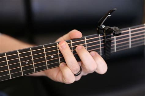 Should a beginner guitarist use a capo?