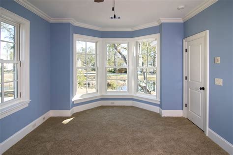Should ceiling be different color than trim?