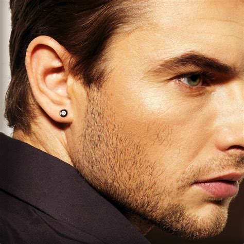 Should men wear clip on earrings?