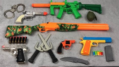 Should parents allow kids to play with toy guns?