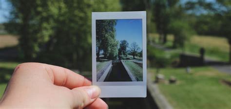 Should you shake Polaroids?