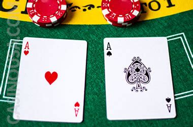 Should you split 2 Aces in blackjack?