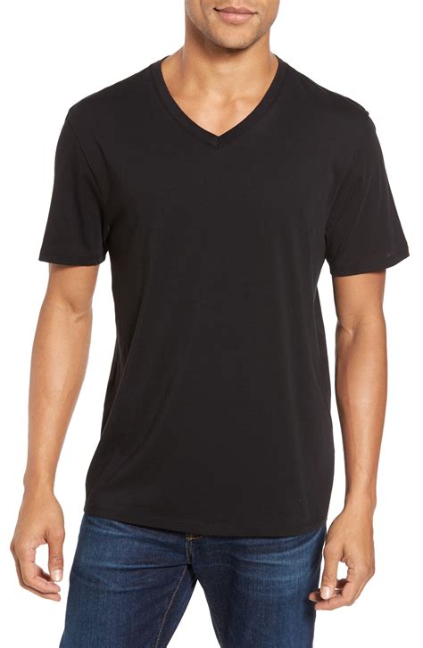 Should you wear V neck T shirts?