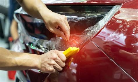 Should you wrap a car wet or dry?