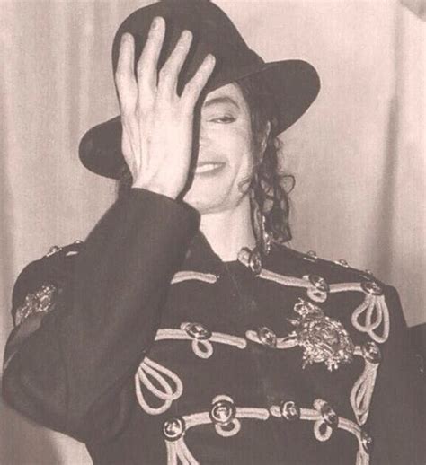 Was Michael Jackson a shy guy?