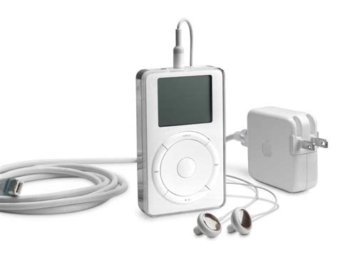 Was the first iPod popular?