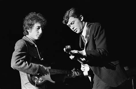 Were Bob Dylan and Robbie Robertson friends?