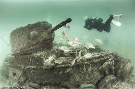 Were any ships lost on D-Day?