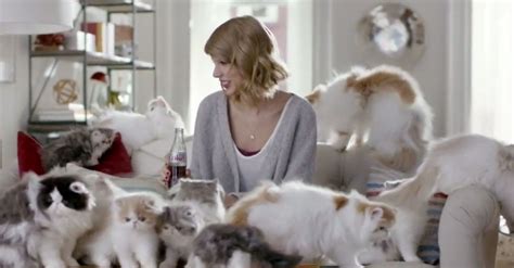 What's Taylor Swift's favorite animal?