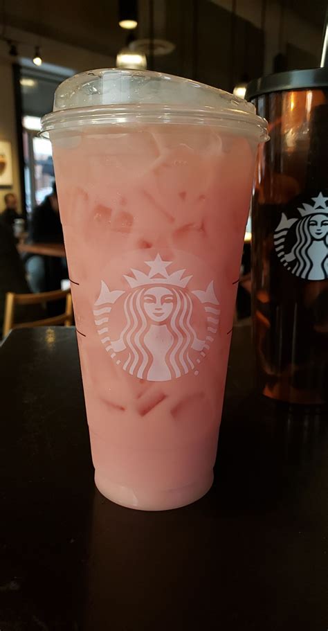 What's in Starbucks peach tranquility?