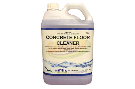 What's the best chemical to clean concrete?
