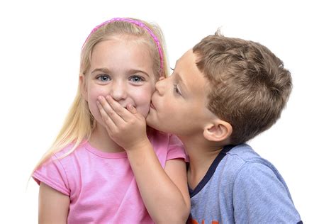 What age are first kisses?