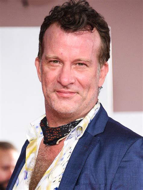 What age is Thomas Jane?