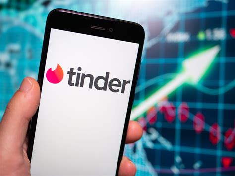 What app is better than Tinder?