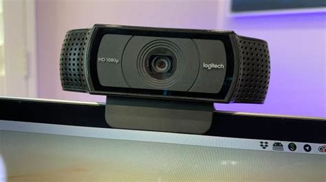 What are 2 advantages of webcam?