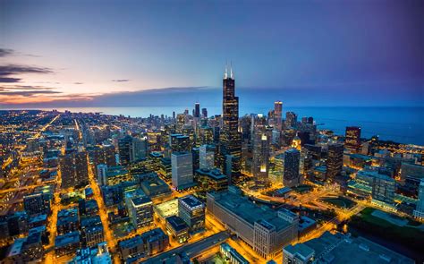 What are 3 interesting facts about Chicago?