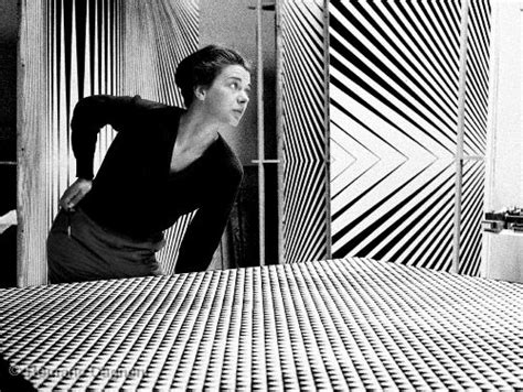 What are 3 interesting facts of Bridget Riley?