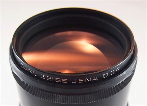 What are Carl Zeiss lenses made of?