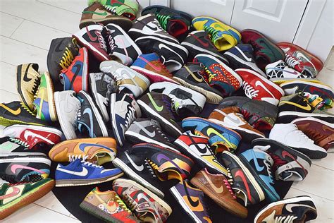 What are Nike Dunk made of?